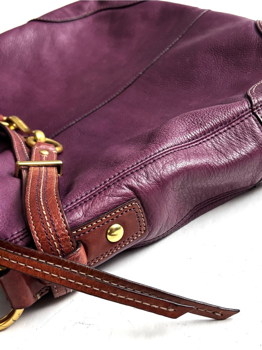 Vintage 90’s Coach Hamptons Plum Purple Leather Shoulder Bag Gold Hardware - Picture 11 of 16